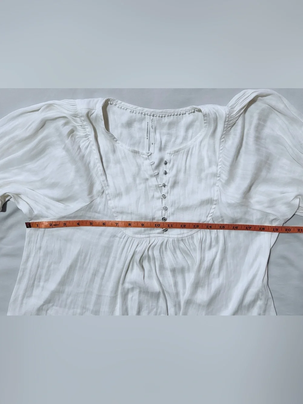 Anthropologie Drapey Henley Pleated Puff Sleeve Top White‎ Extra Small XS